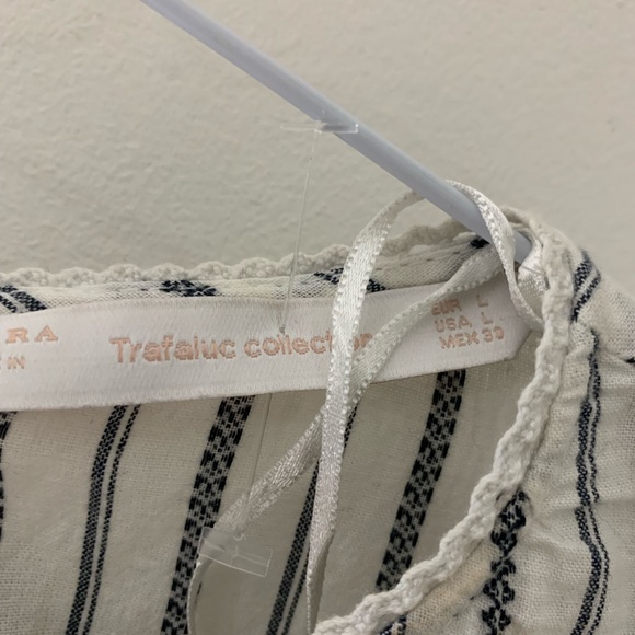 Zara embroidered blouse - Picture 4 of 4